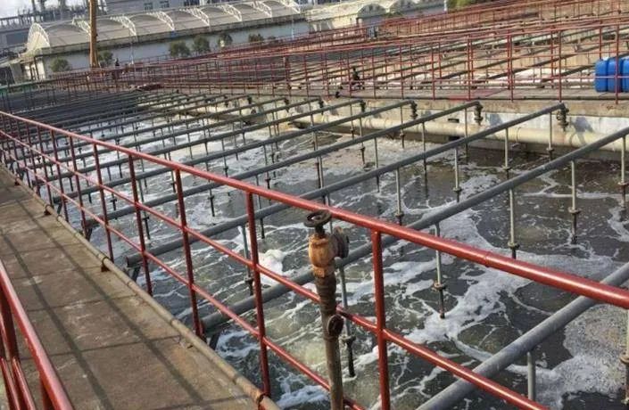 化工廠污水、污泥“臭氣熏天”遭投訴，該如何解決？.jpg